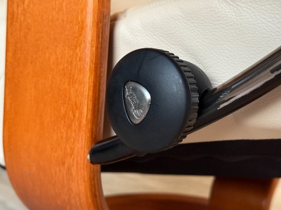 Image 1 of Stressless by Ekornes relaxfauteuil met voetenbank, echt leer, crème, maat M