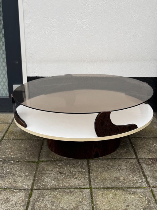 Mesa de cristal ahumado de la era espacial