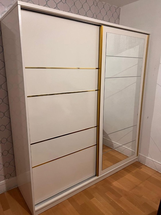 Image 1 of Armoire portes coulissante avec livraison gratuite