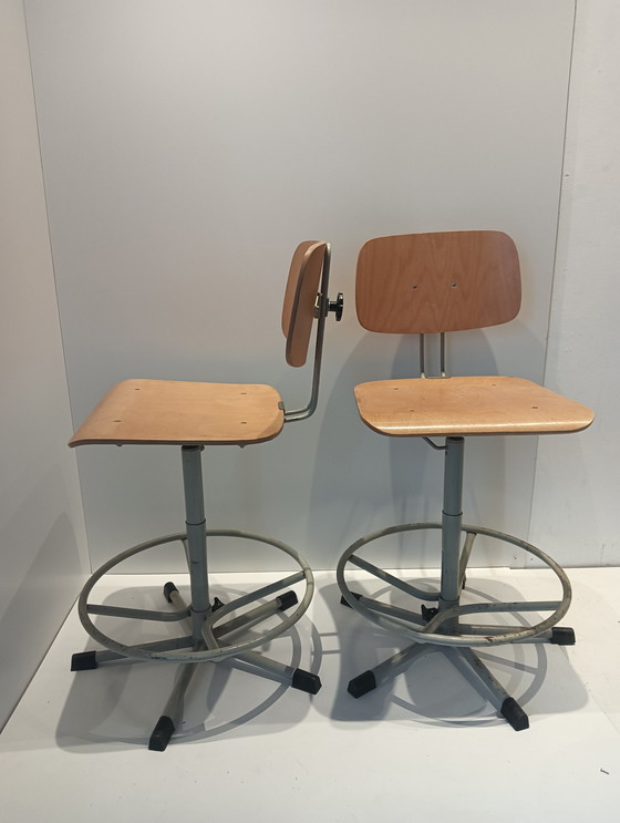 Image 1 of Industrial stools, 4 ways adjustable