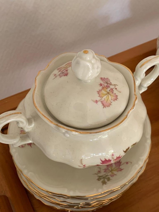 Image 1 of Vintage theeservies 