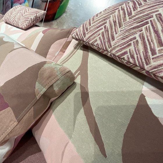 Image 1 of Fama Valentina 3-zitsbank