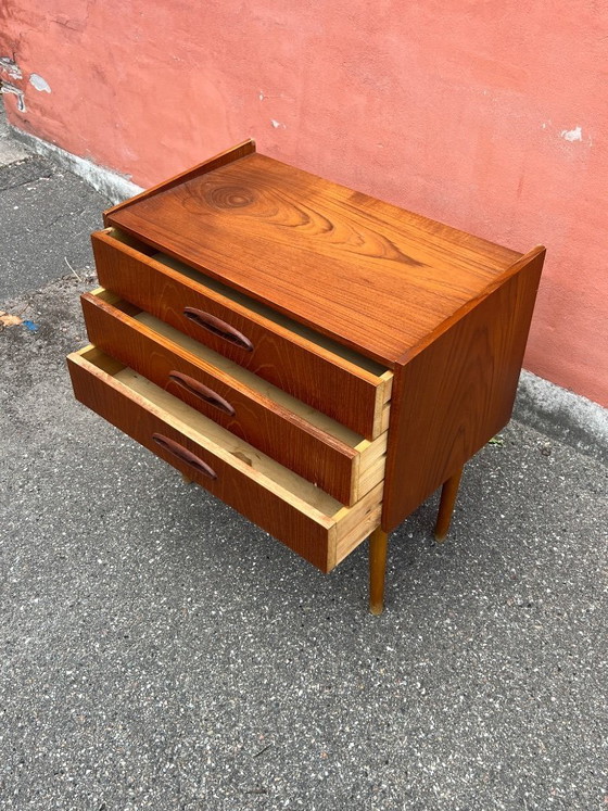 Image 1 of Cassettiera/comodino vintage danese in teak, stile moderno di metà secolo, anni '60.