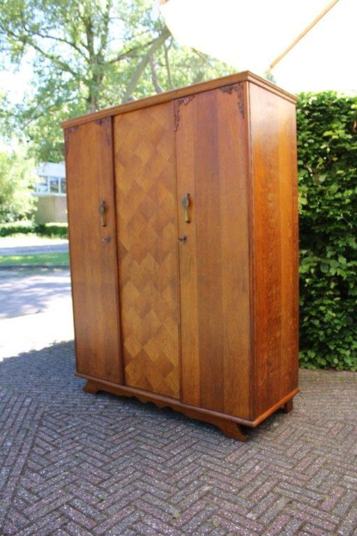 Vintage (50-60) 3-deurs houten kledingkast, 1/3 leg 2/3 hang