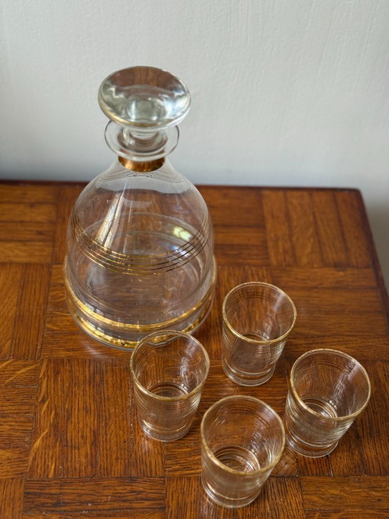 Image 1 of Art Deco style decanter and 8 gold-rimmed liqueur glasses