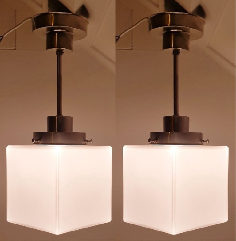 2 Art Deco GISO (Gispen) hanglampen Kubus