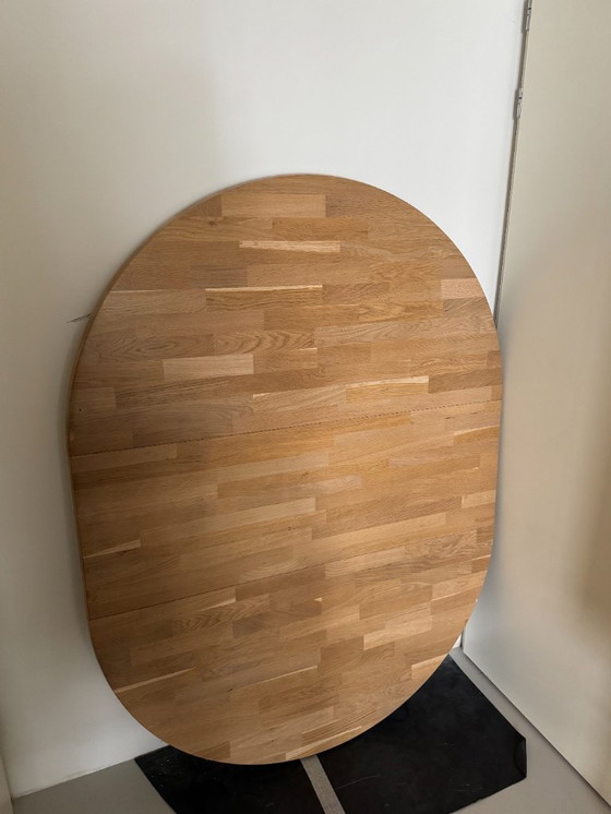 Image 1 of Tavolo da pranzo allungabile in rovere massiccio 120 x 200 cm - Bianco