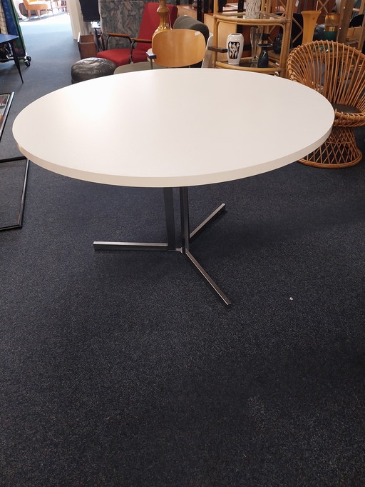 1 x Table de salle à manger des années 1980 par Hein Salomonson 120cm de diamètre