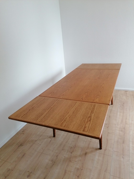 Image 1 of Hans J. Wegner, dining table AT-312 oak for Andreas Tuck, extendable up to 2.4 m