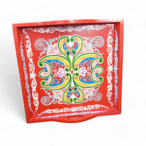 Image 1 of Plateau vintage en bois peint à la main 43x43x8cm