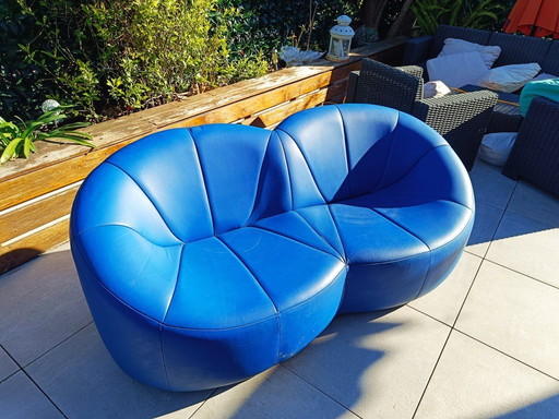 "Pumpkin" sofa by Pierre Paulin.