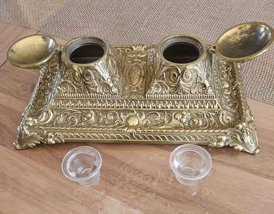 Image 1 of Antique French double desk inkwell – D.L. n°9 Déposé – Cast bronze with gilding, ca. 1880–1890