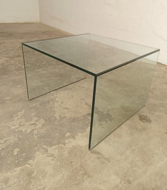 Image 1 of Mesa auxiliar o de centro de cristal Tonelli