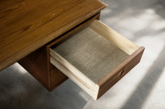 Vintage Mid-Century Danish Modern Teak Desk by Arne Vodder for GV Møbler, 1960s – Wood (photo 18 of 19)