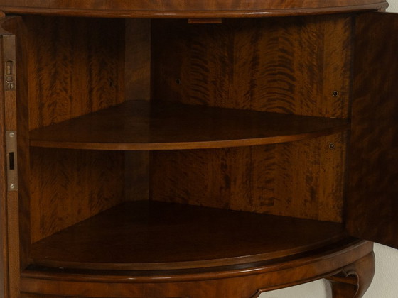 Vitrina esquinera inglesa de estilo georgiano – Madera (photo 7 of 7)