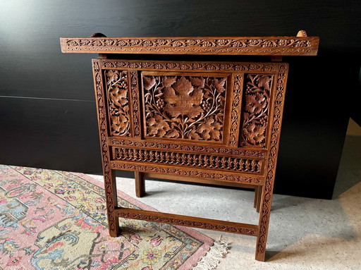 Anglo Indische bijzet tafel inklapbaar 