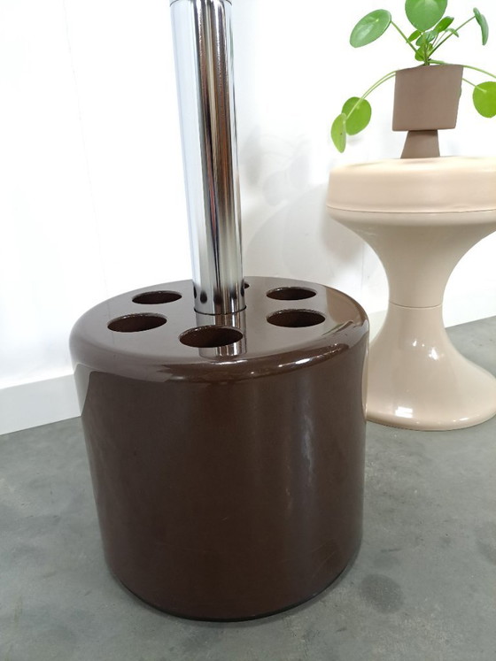 Image 1 of Porte-manteau Velca Legnano marron, modèle VIP, avec chrome et plastique