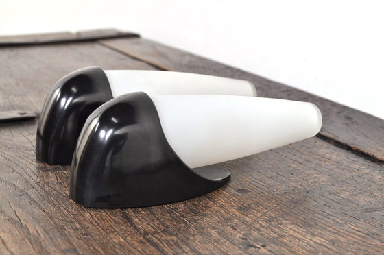 Image 1 of Vintage opaline / bakelieten wandlampen Bo-Niko