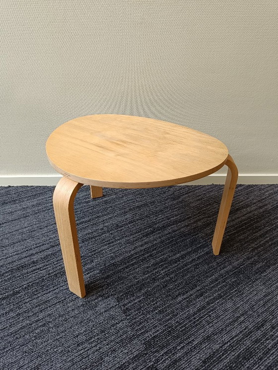 Image 1 of Vintage - Ikea - Deux ensembles de tables basses et tables d'appoint Svalsta - Style Alvar Aalto - Suède - 1999