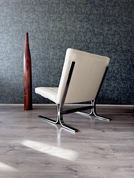 Image 1 of Vintage Italian Lounge Chair in White Leather, 1970s