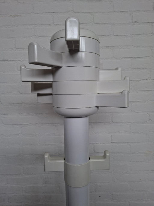Freestanding designer coat rack by Meyers & Son – kapstokken, Metal, Plastic (photo 2 of 7)