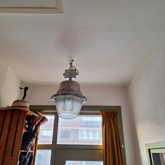 Image 1 of Lámpara de fábrica industrial