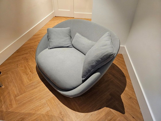 Image 1 of Moooi Love Sofa (Trickle, Dust, Whitewash)