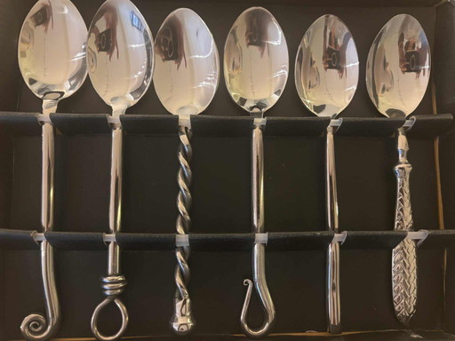 Cucchiai da zuppa vintage in acciaio inossidabile: set di 6 cucchiai da cena spaiati