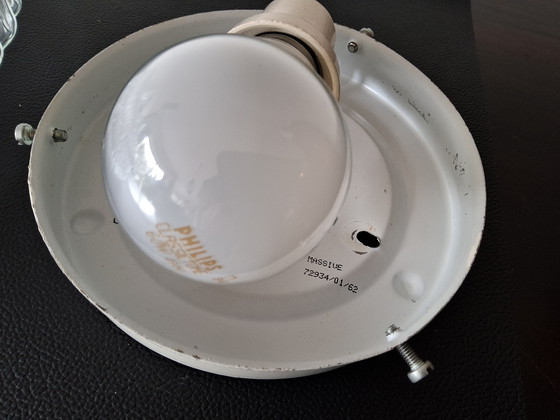 Image 1 of Plafonnier vintage massif