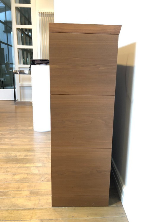 Image 1 of Giorgetti wall cabinet Oli