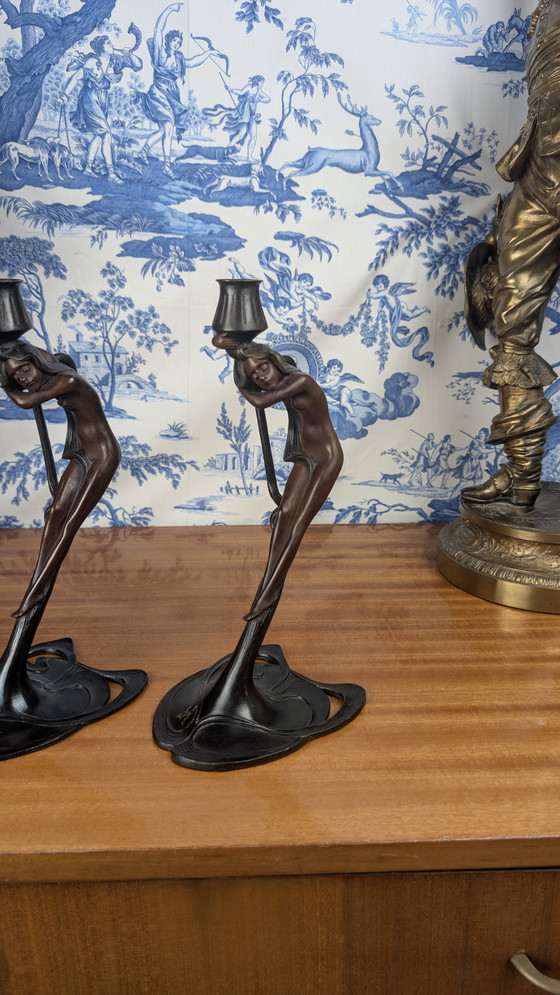 Image 1 of Ein Paar MoMa-Kandelaber aus Bronze mit Nymphen im Jugendstil Vintage 1988