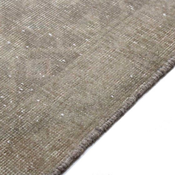 Image 1 of Persian carpet Vintage carpet 401x293