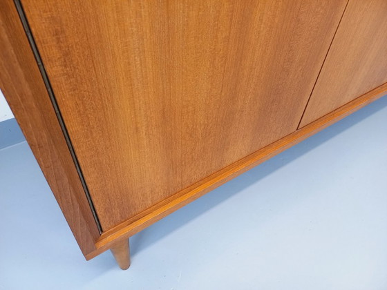 Image 1 of Armoire vintage style scandinave en teck des années 60