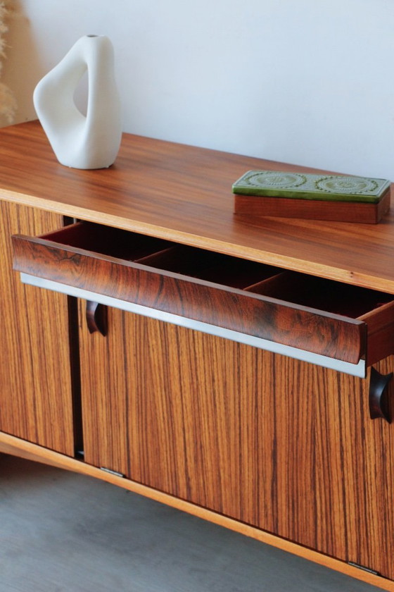 Image 1 of Zebrano Scandinavisch dressoir - Vintage jaren 60 buffet