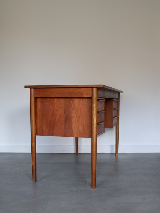 Vintage Deens Bureau In Teak – Wood (photo 6 of 11)