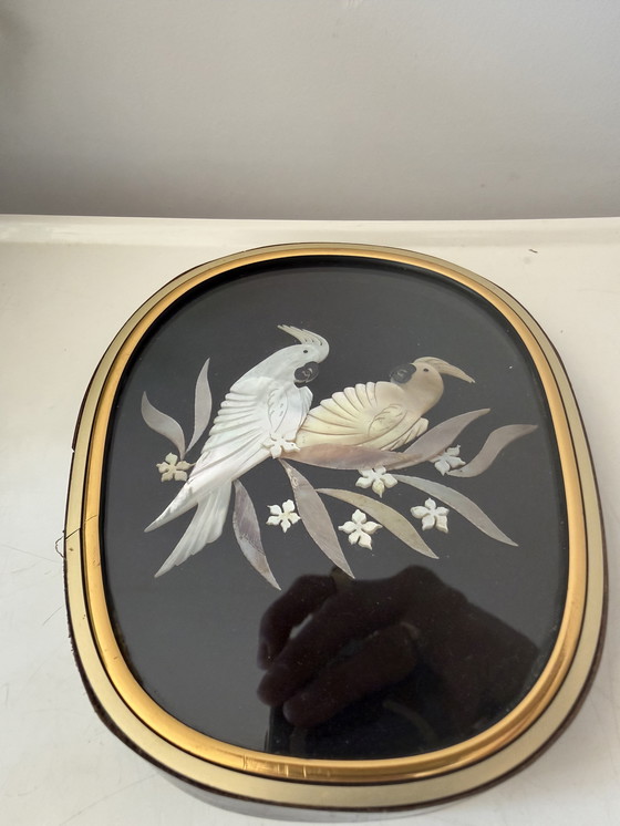 Image 1 of Cornice vintage con intarsio in madreperla