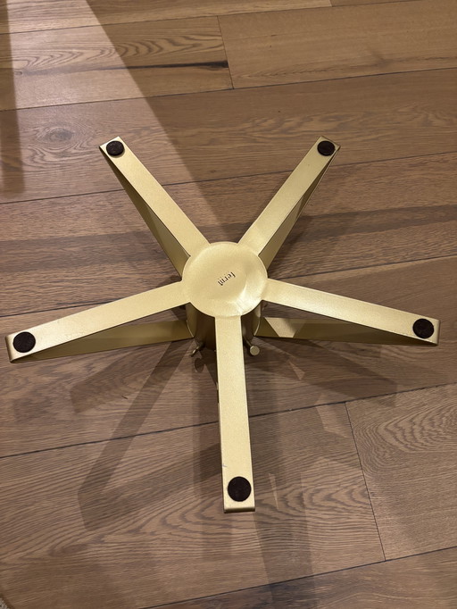 Support de sapin de Noël en laiton Ferm Living