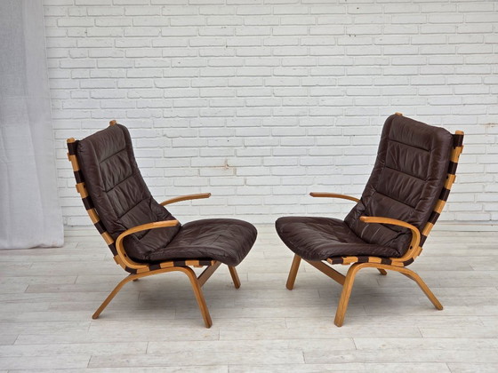 Image 1 of Anni '70, design danese di Farstrup, set di 2 poltrone, mobili in pelle, legno curvato.
