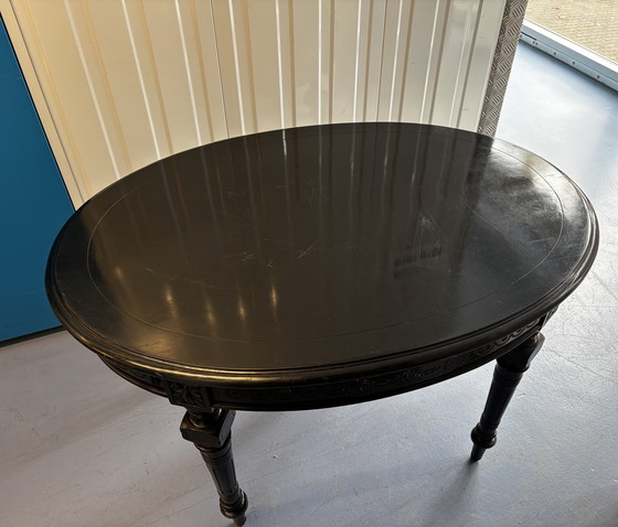 Image 1 of Antique table, oval, black, H 73 x L 115 x W 83 cm