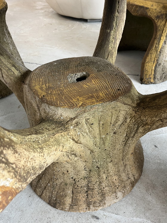 Image 1 of Garden furniture made of concrete with a wood-like finish