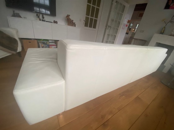 Image 1 of Designersofa, weißes Leder, italienisches Design „Poltrona“