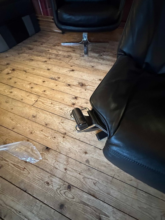 Image 1 of Vintage Falcon Chair (Highback) – Sigurd Ressell