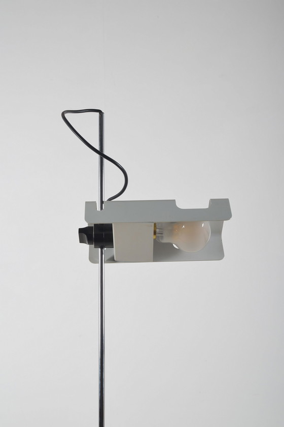 Image 1 of Spider floor lamp designed by Joe Colombo for Oluce, 1960s
