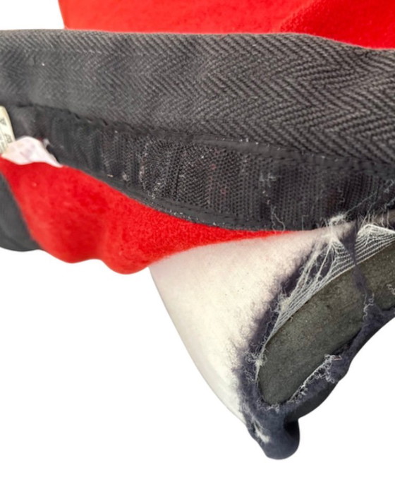 Image 1 of SOFA 'SINDBAD' BY VICO MAGISTRETTI FOR CASSINA RED VIRGIN WOOL