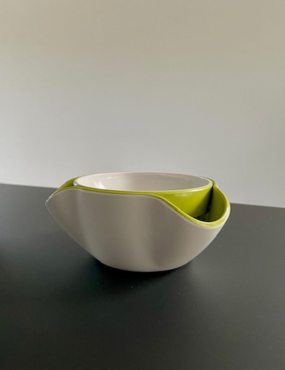 Image 1 of Joseph Joseph Double Dish serving bowls set design