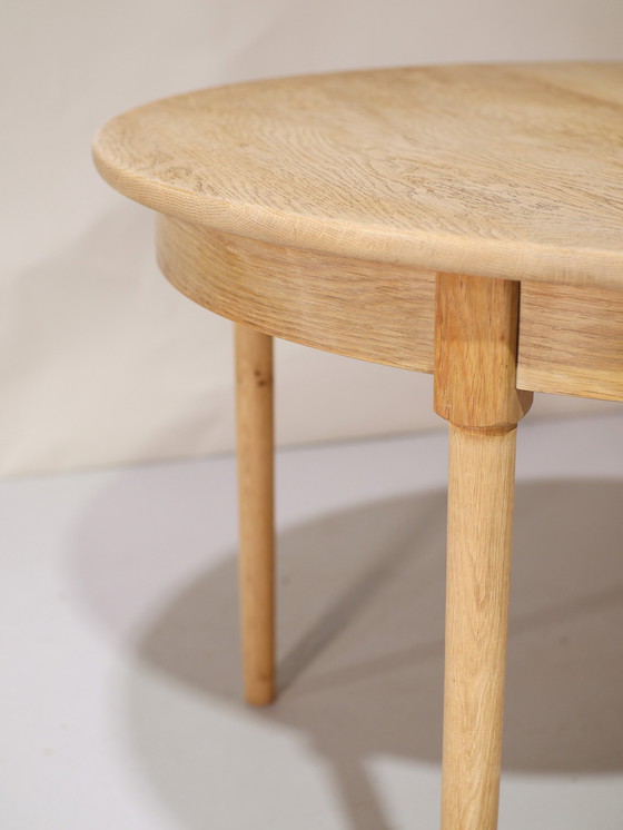 Image 1 of Extendable dining table Henning Kjaernulf oak Danish