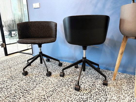 (16 piezas) Silla Lapalma Cut Design - F. Rota – Sillas giratorias, Plastic (photo 4 of 8)