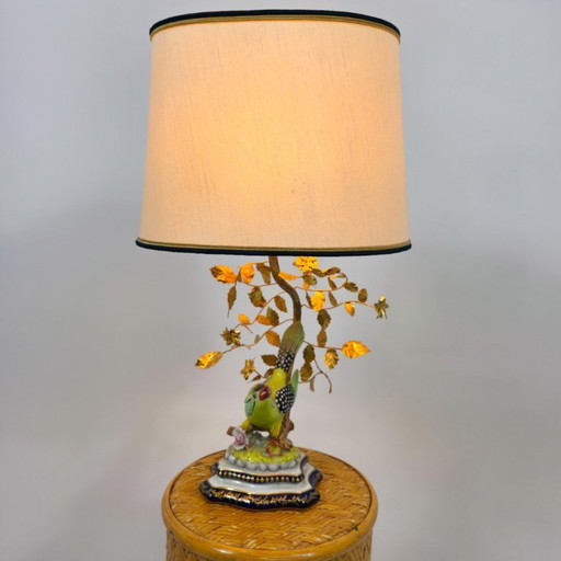 Mangani Italian porcelain bird lamp with gilded parts and original shade