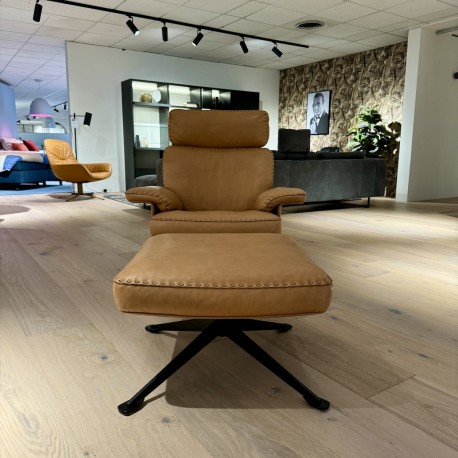 Image 1 of draai en pouf DS-31