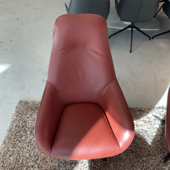 Image 1 of Pode Spot Two fauteuil met poef